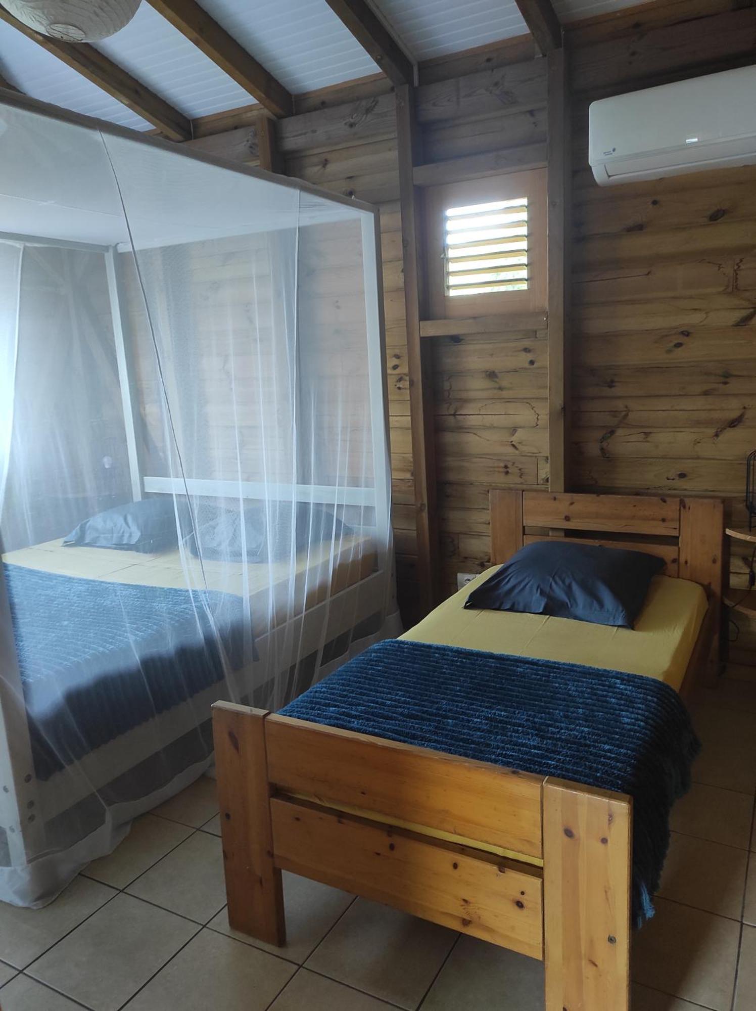 Le Tri Haut De Bellevue - Bungalow Heliconia Pointe-Noire Extérieur photo